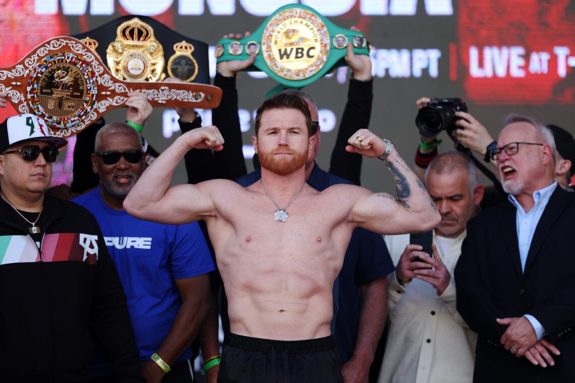 Photo by Cris Esqueda/Golden Boy/Getty Images