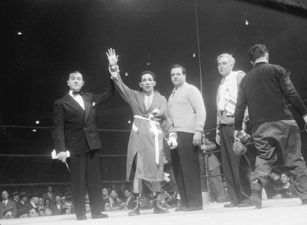 Willie Pep Raises Arm In Victory