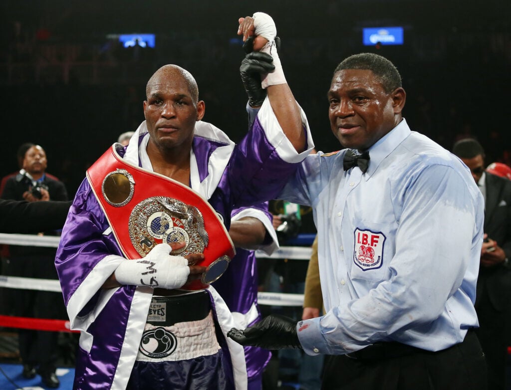 Bernard Hopkins v Tavoris Cloud