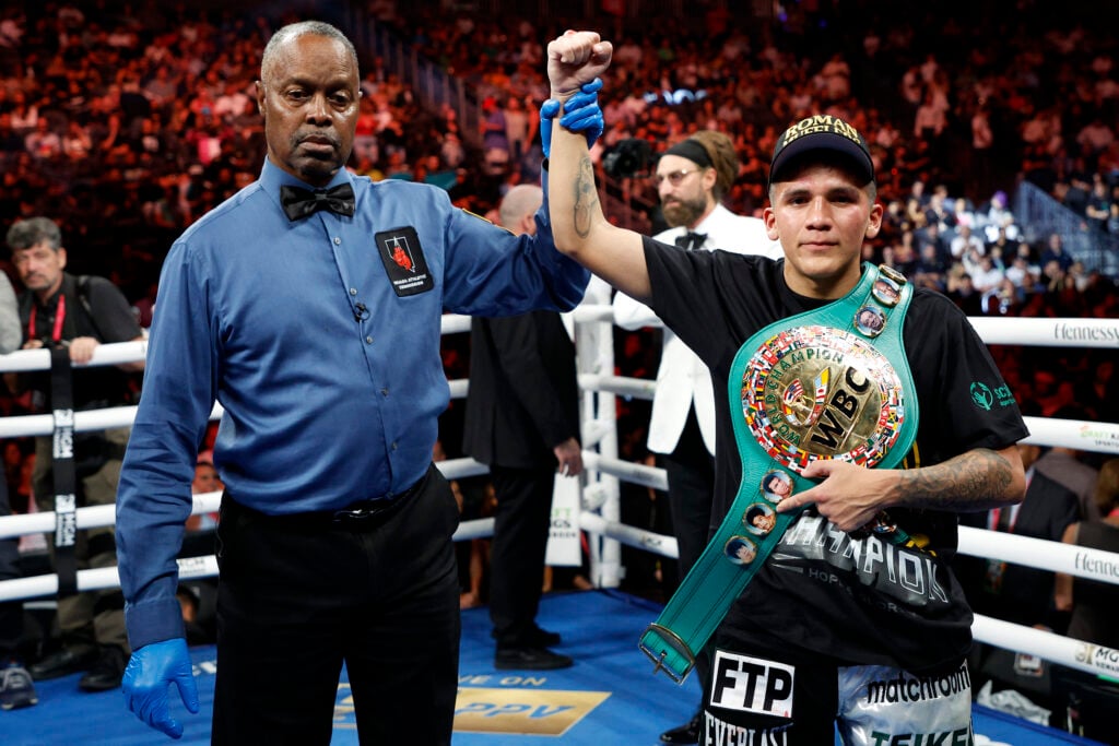 Canelo Alvarez v Gennadiy Golovkin
