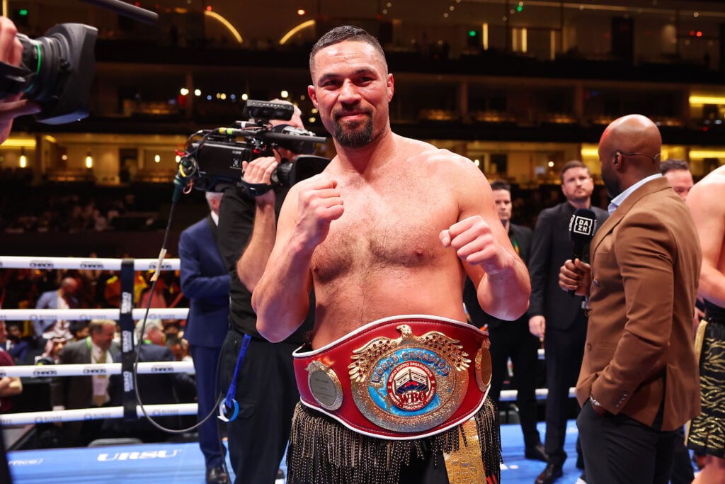 Joseph Parker poses with title