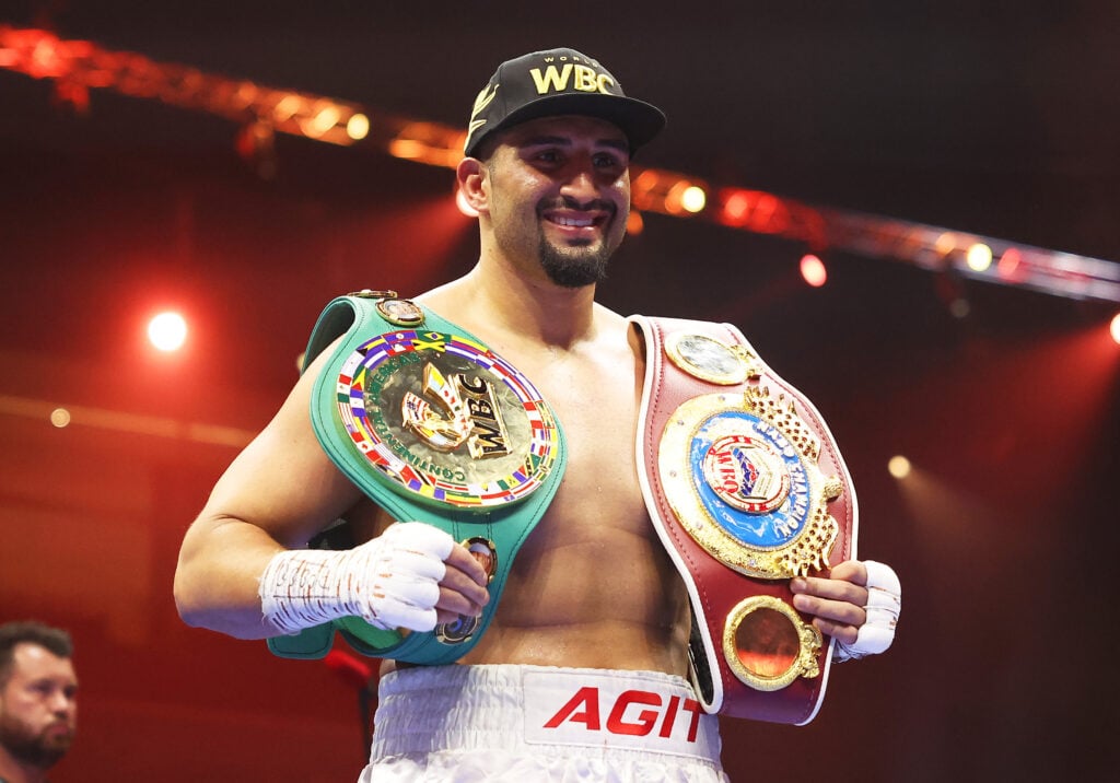Tyson Fury v Oleksandr Usyk: Ring Of Fire - Fight Night