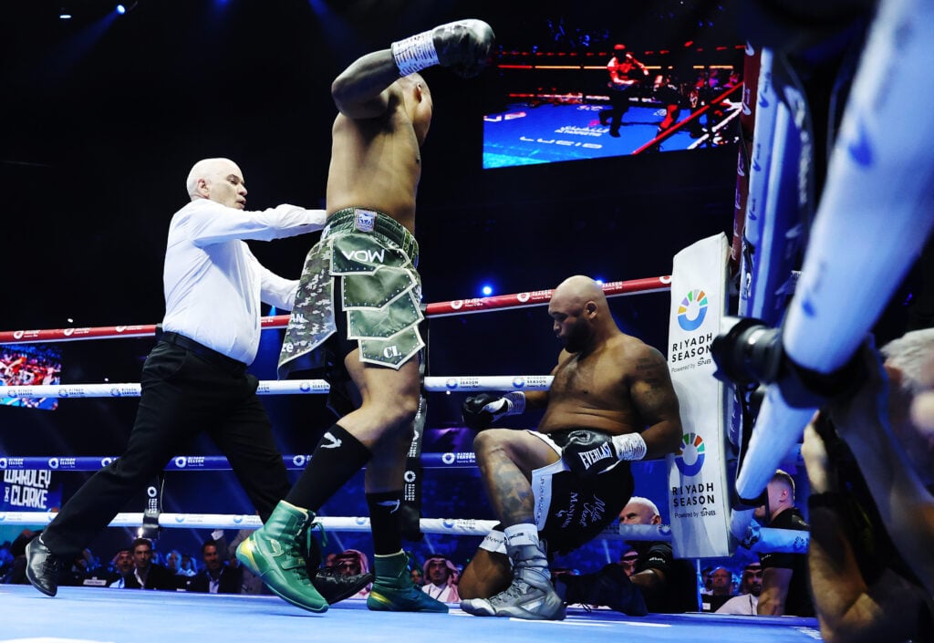 Fabio Wardley stops Frazer Clarke in their rematch