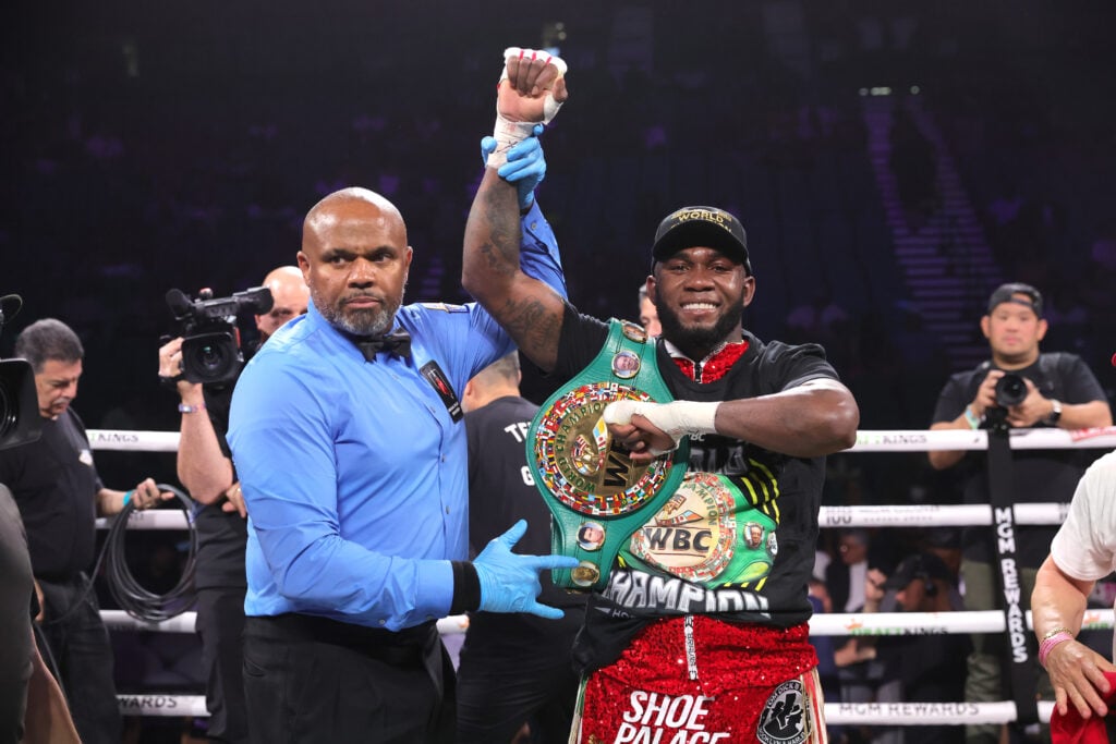 Carlos Adames v Terrell Gausha