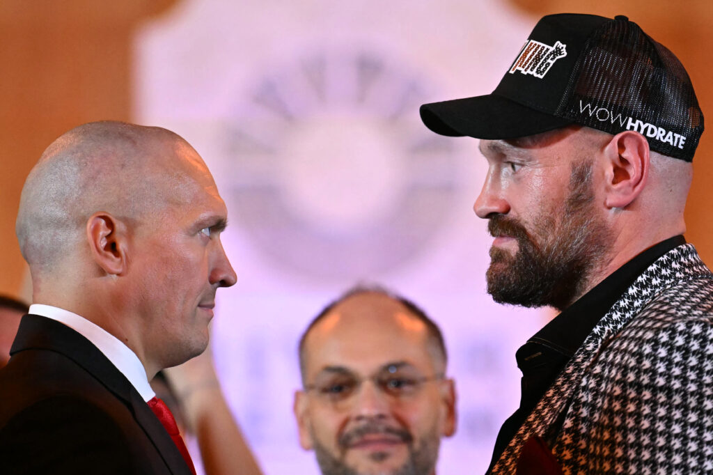 BOX-HEAVY-GBR-WBC-FURY-USYK-PRESSER