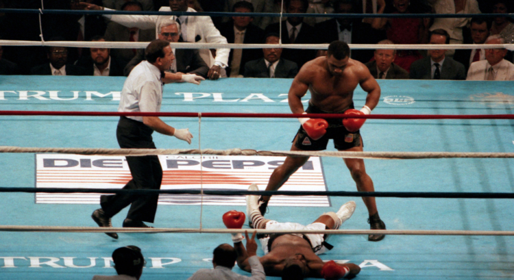 Mike Tyson, Michael Spinks