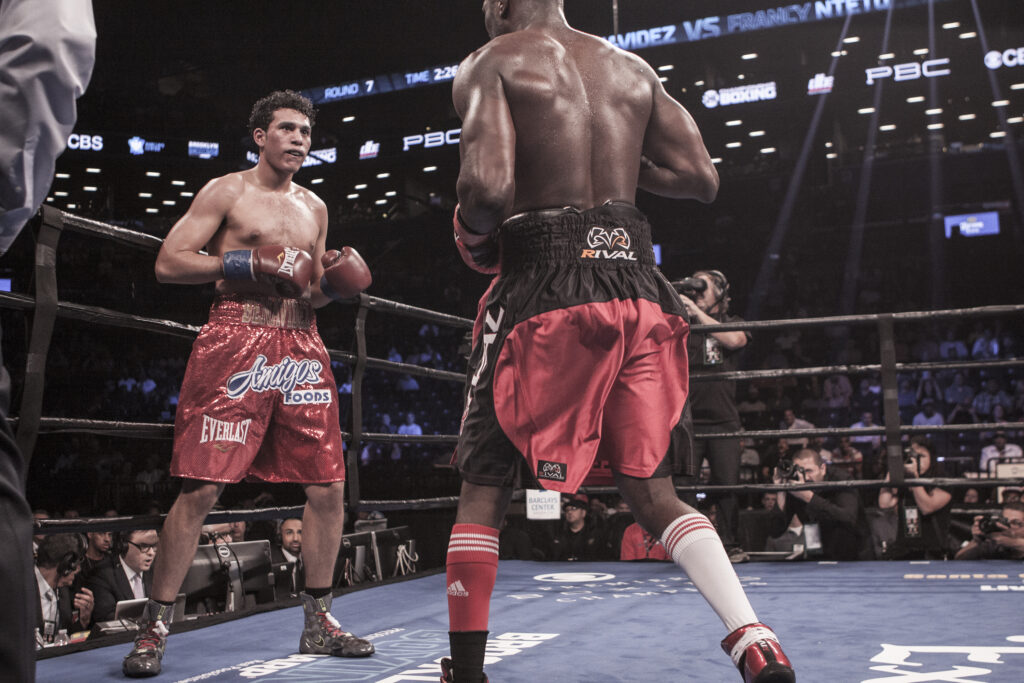 Bill Tompkins David Benavidez defeats Francy Ntetu Archive