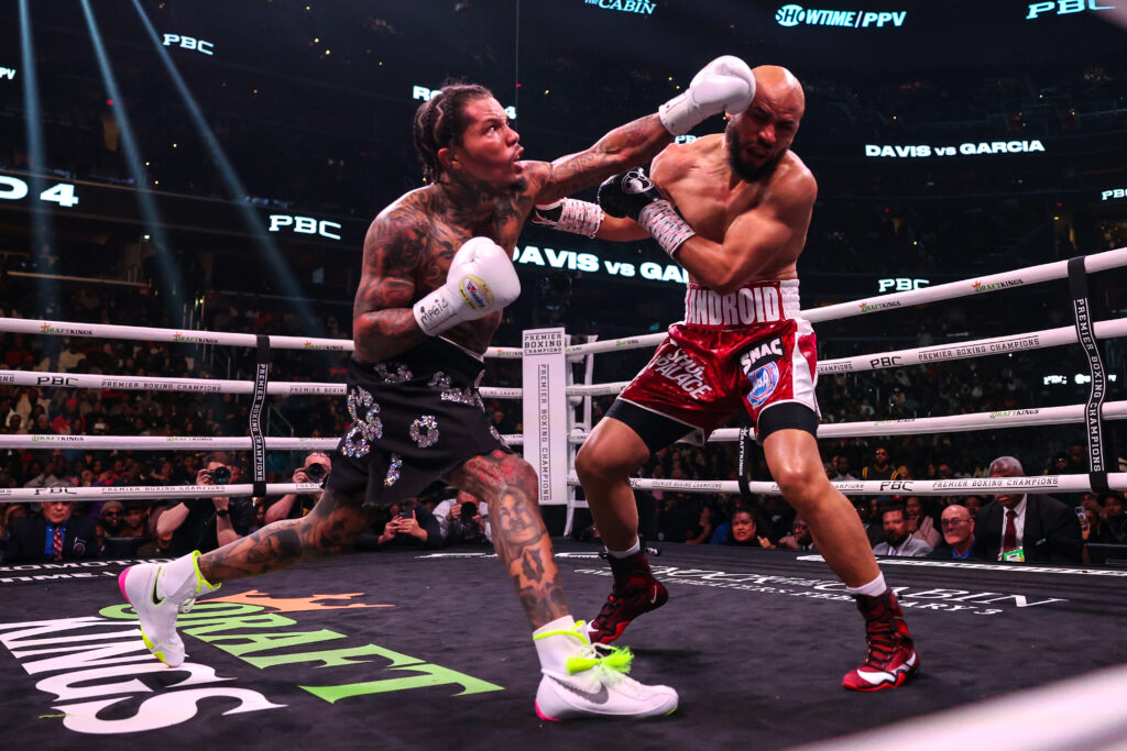 Gervonta Davis v Hector Luis Garcia