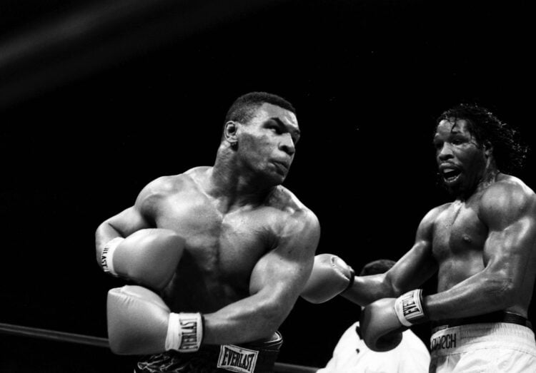 Photo by: The Ring Magazine via Getty Images