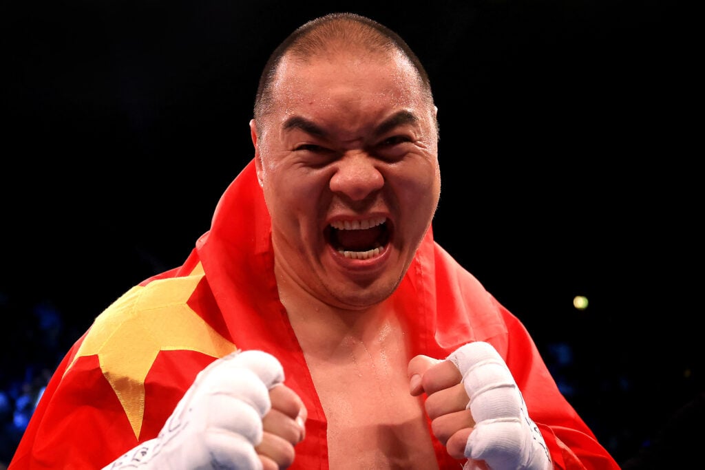 Zhilei Zhang celebrates defeating Joe Joyce