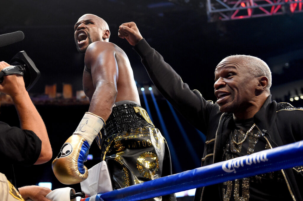 Floyd Mayweather Jr. v Conor McGregor