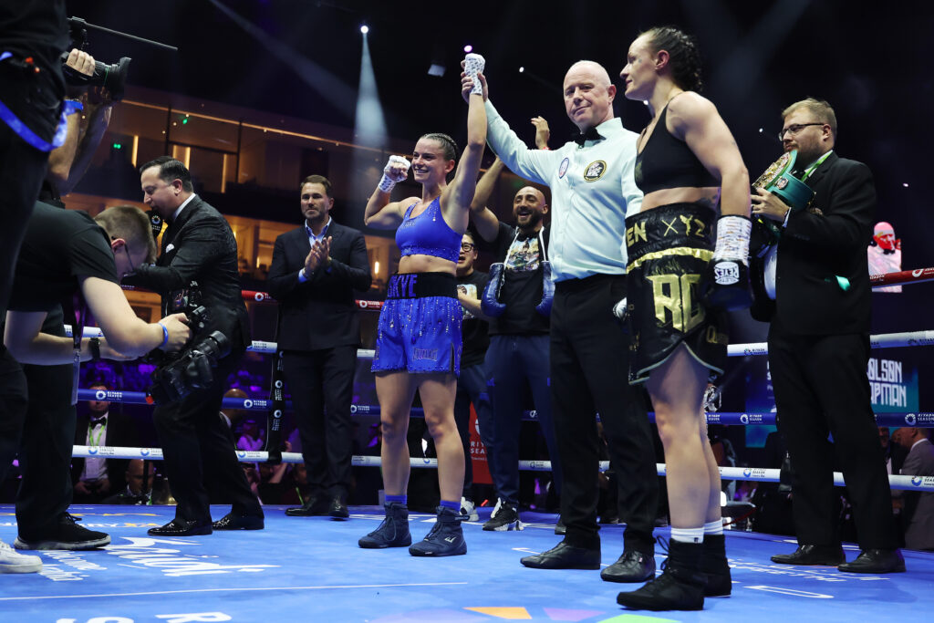 Artur Beterbiev v Dimitry Bivol: Riyadh Season - IV Crown Showdown