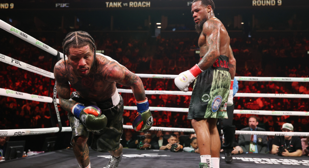 Gervonta Davis takes a knee midway through his fight against Lamont Roach Jr.