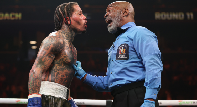 Gervonta Davis argues with referee Steve Willis during Lamont Roach Jr. fight.