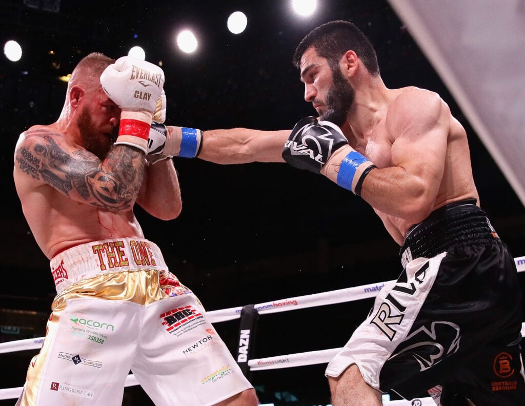 Artur Beterbiev v Callum Johnson