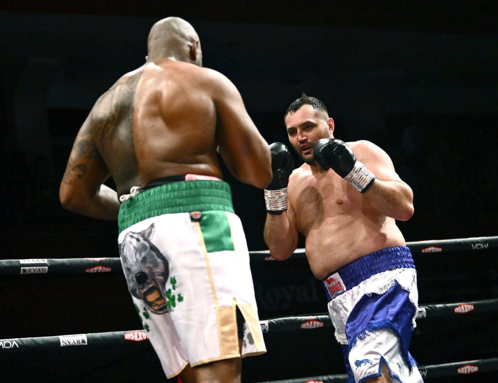 Dillian Whyte vs Christian Hammer