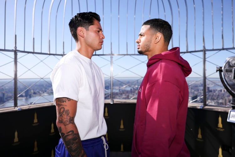 Photo by Cris Esqueda/Golden Boy/Getty Images