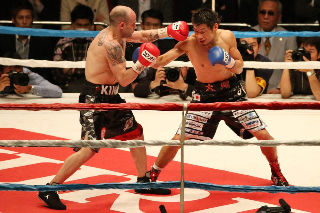 Kiko Martinez v Hozumi Hasegawa - IBF Super Bantamweight Title Bout
