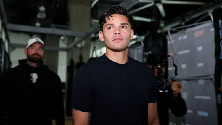 Ryan Garcia in a plain black tshirt