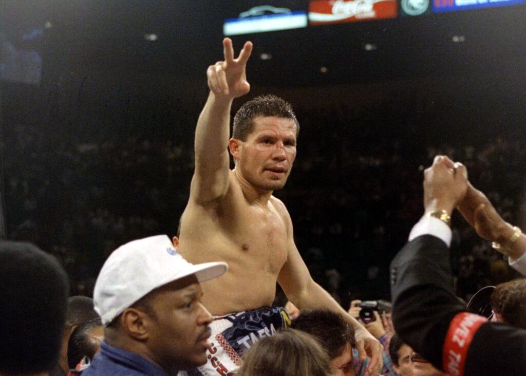 Julio Cesar Chavez celebrates win