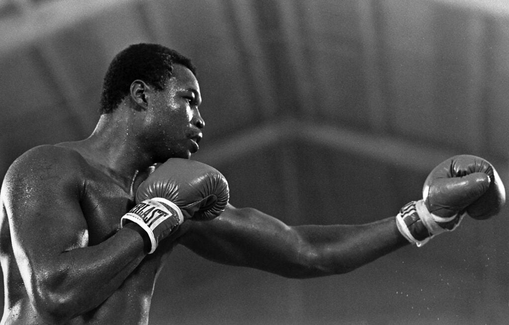 Larry Holmes Boxing At Caesars Palace