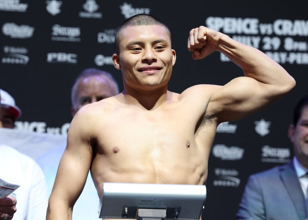 Isaac Cruz weighing-in