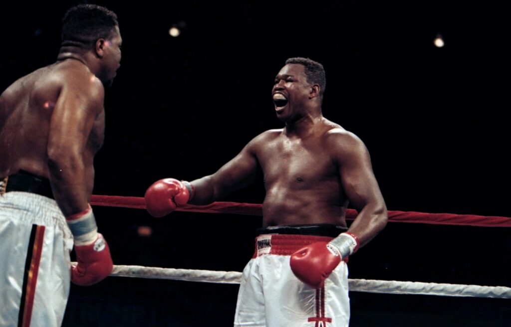 Ray Mercer facing Larry Holmes