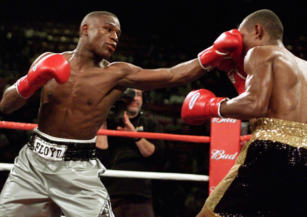 WBC Lightweight Boxing - Mayweather Defeats Sosa