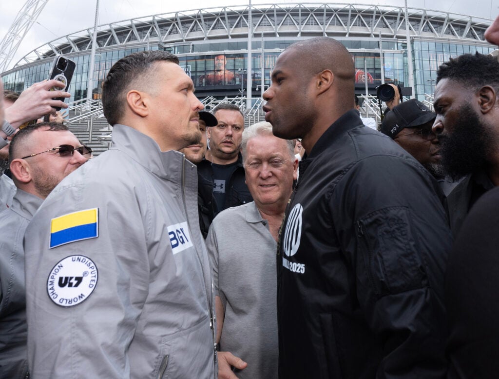 Oleksandr Usyk and Daniel Dubois face off