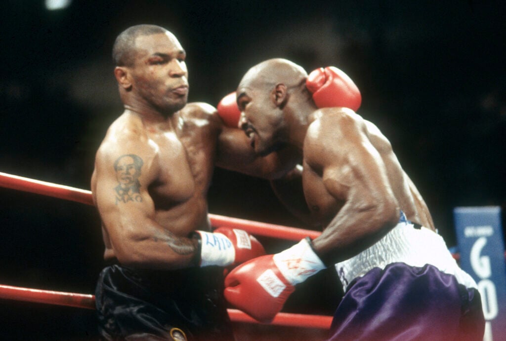 Evander Holyfield boxing Mike Tyson