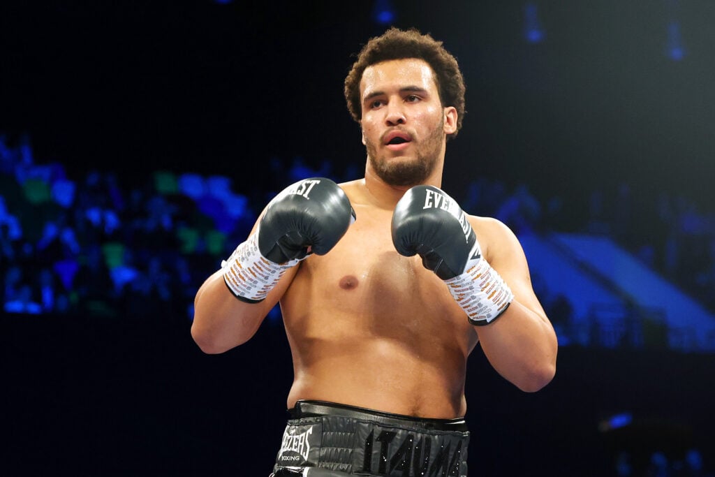 Moses Itauma during fight with Kostiantyn Dovbyshchenko