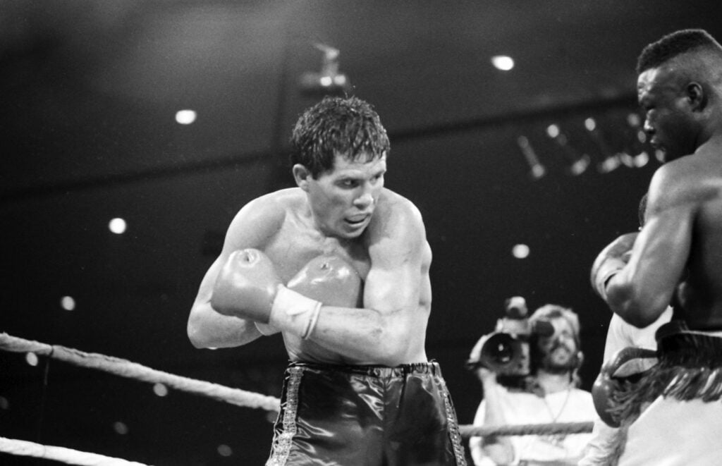 Julio Cesar Chavez fighting Frankie Mitchell
